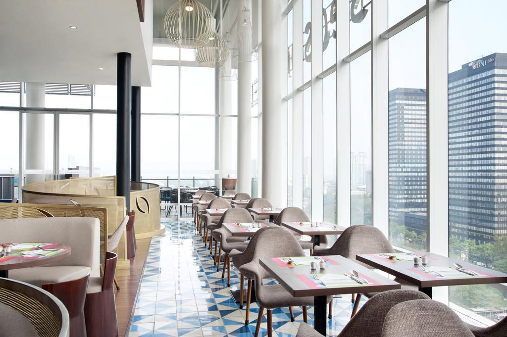 All Seasons Jakarta Thamrin Экстерьер фото