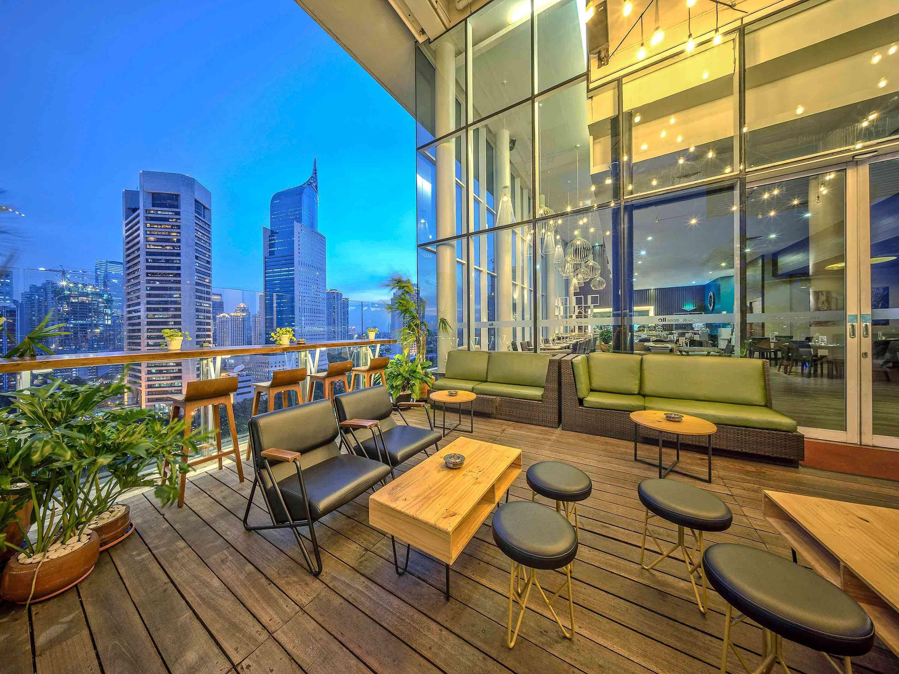 All Seasons Jakarta Thamrin Экстерьер фото